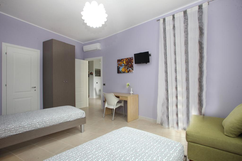 Bed and Breakfast La Dimora Bari Zimmer foto